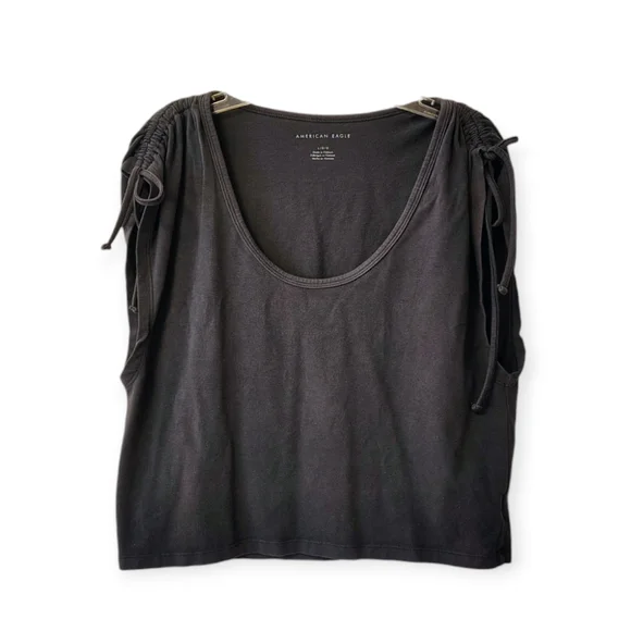American Eagle cinched shoulder crop top - Picture 2 of 8